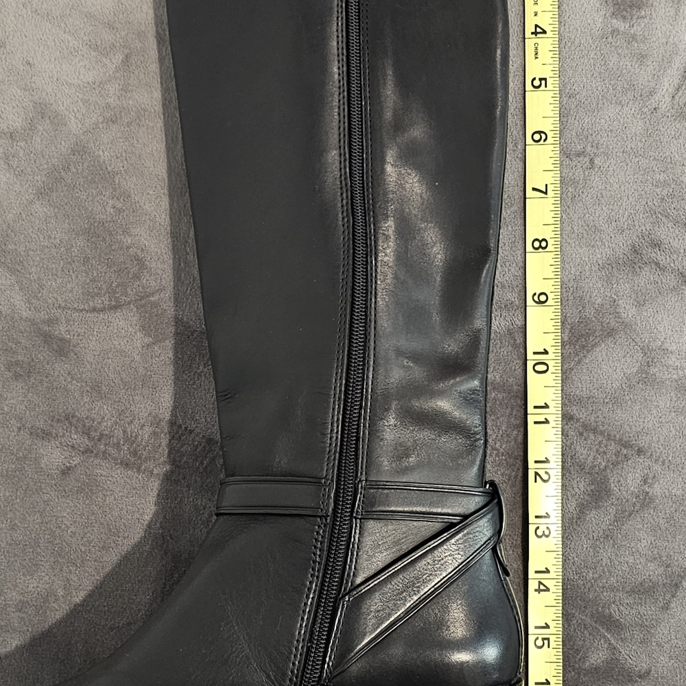 *NWOB* Coach Black Leather Boots (Never Worn) - Picture 15 of 16